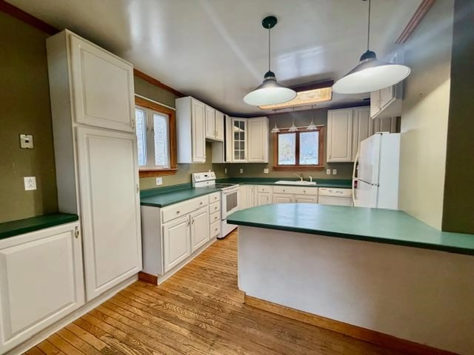 15 Alpine Street Gorham NH 03581