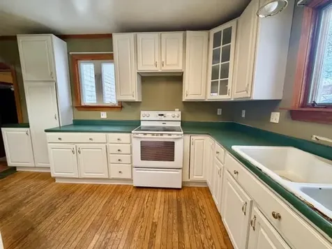 15 Alpine Street Gorham NH 03581