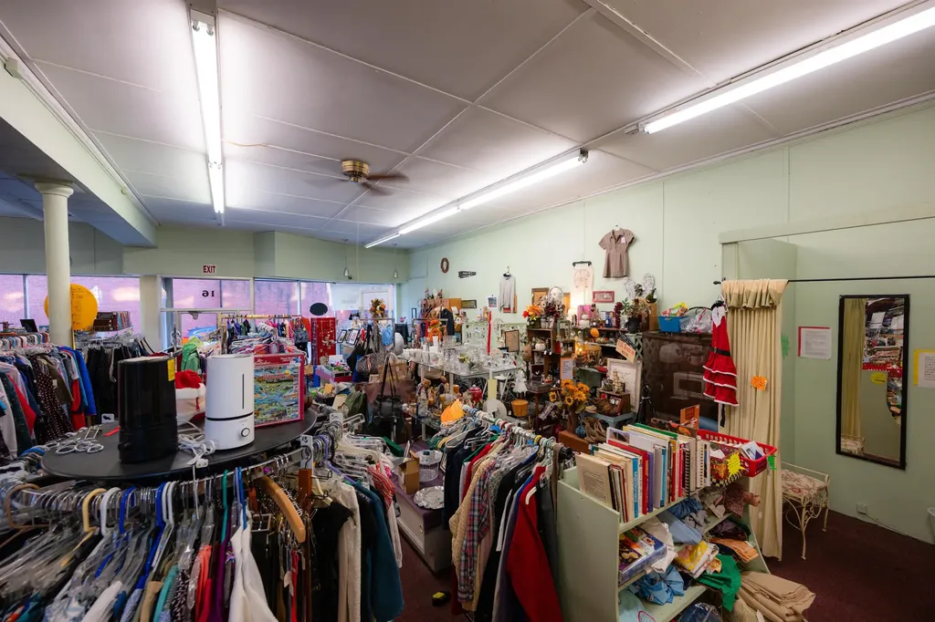 16 Tremont Street Claremont NH 03743