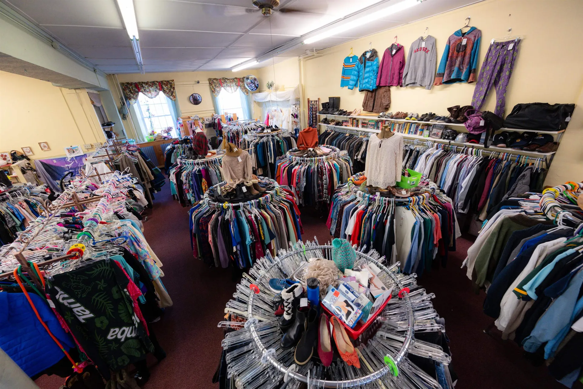 16 Tremont Street Claremont NH 03743