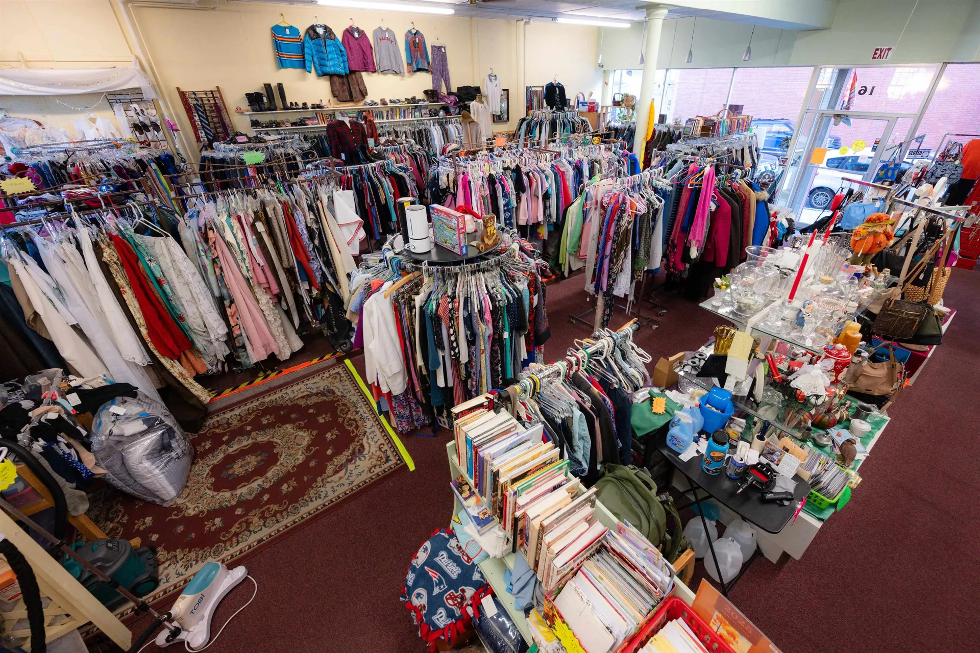 16 Tremont Street Claremont NH 03743