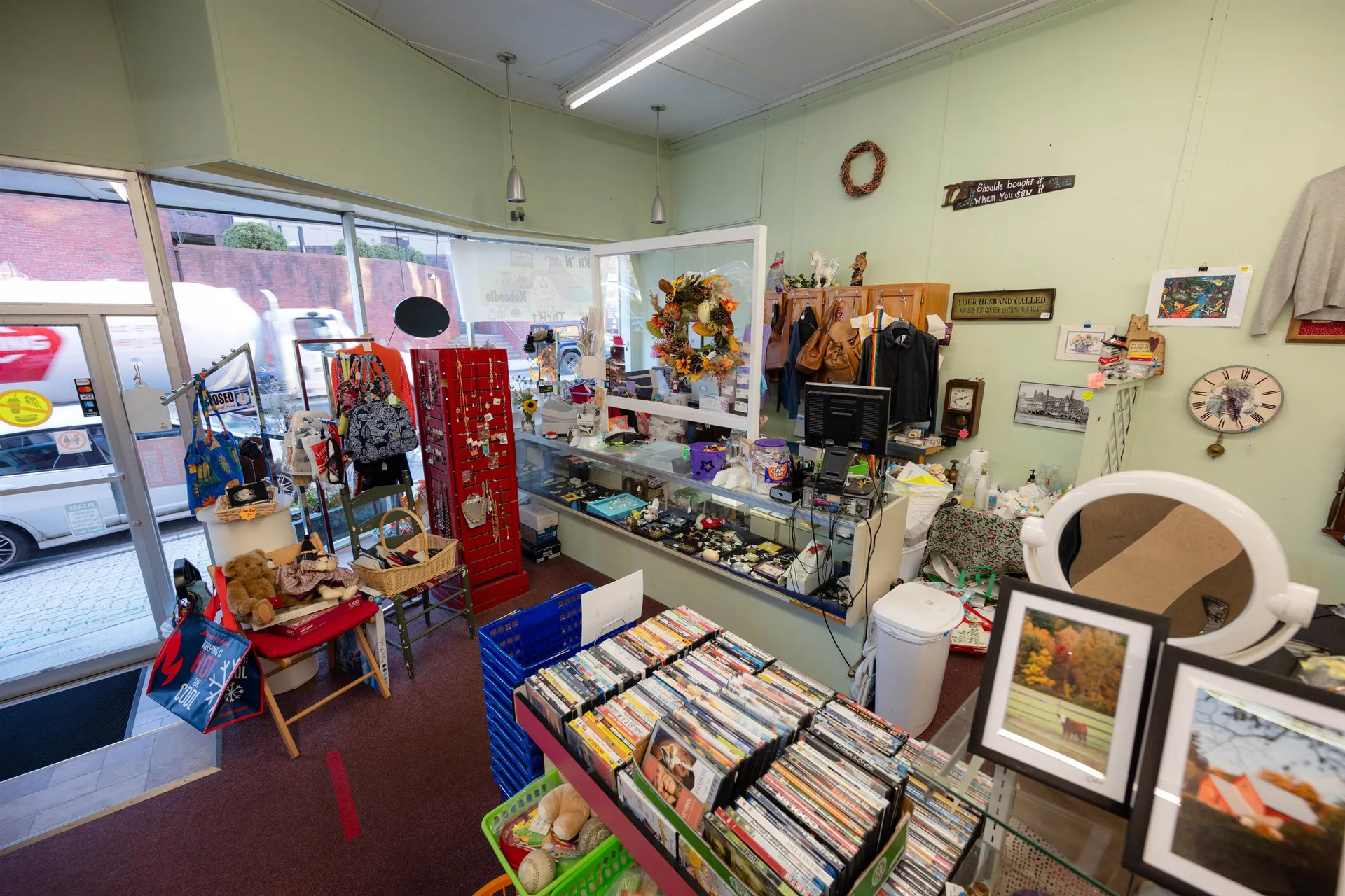 16 Tremont Street Claremont NH 03743