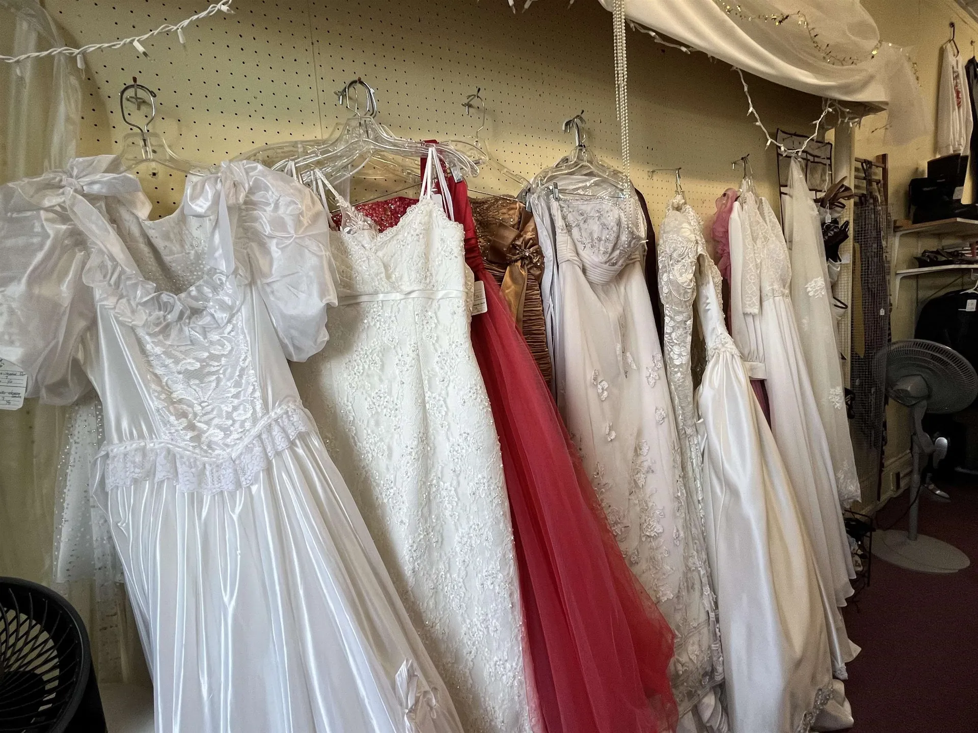 16 Tremont Street Claremont NH 03743