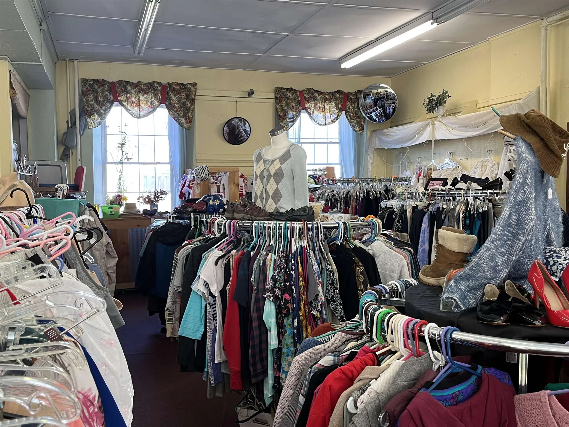 16 Tremont Street Claremont NH 03743