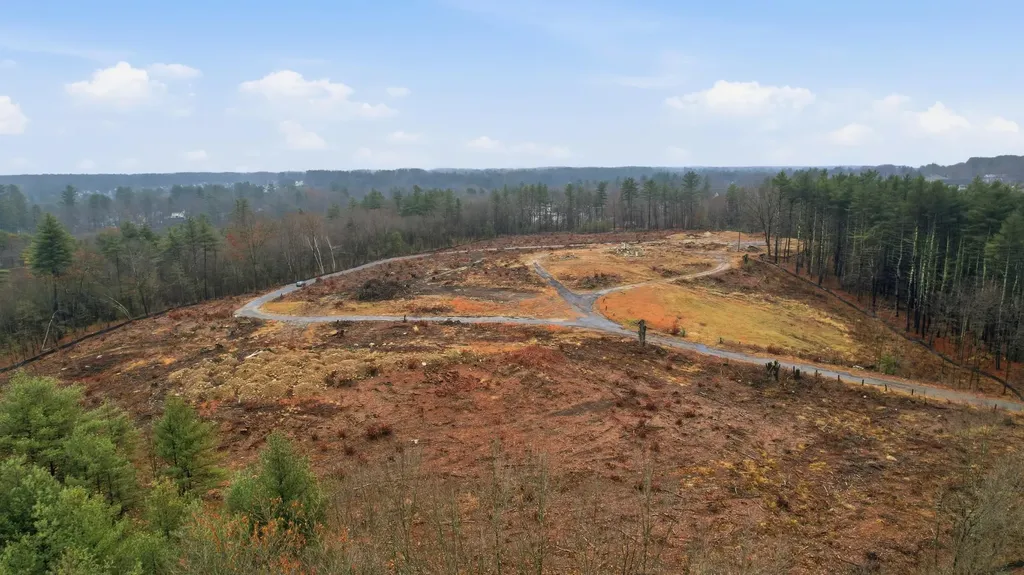 769 Daniel Webster Highway Merrimack NH 03054