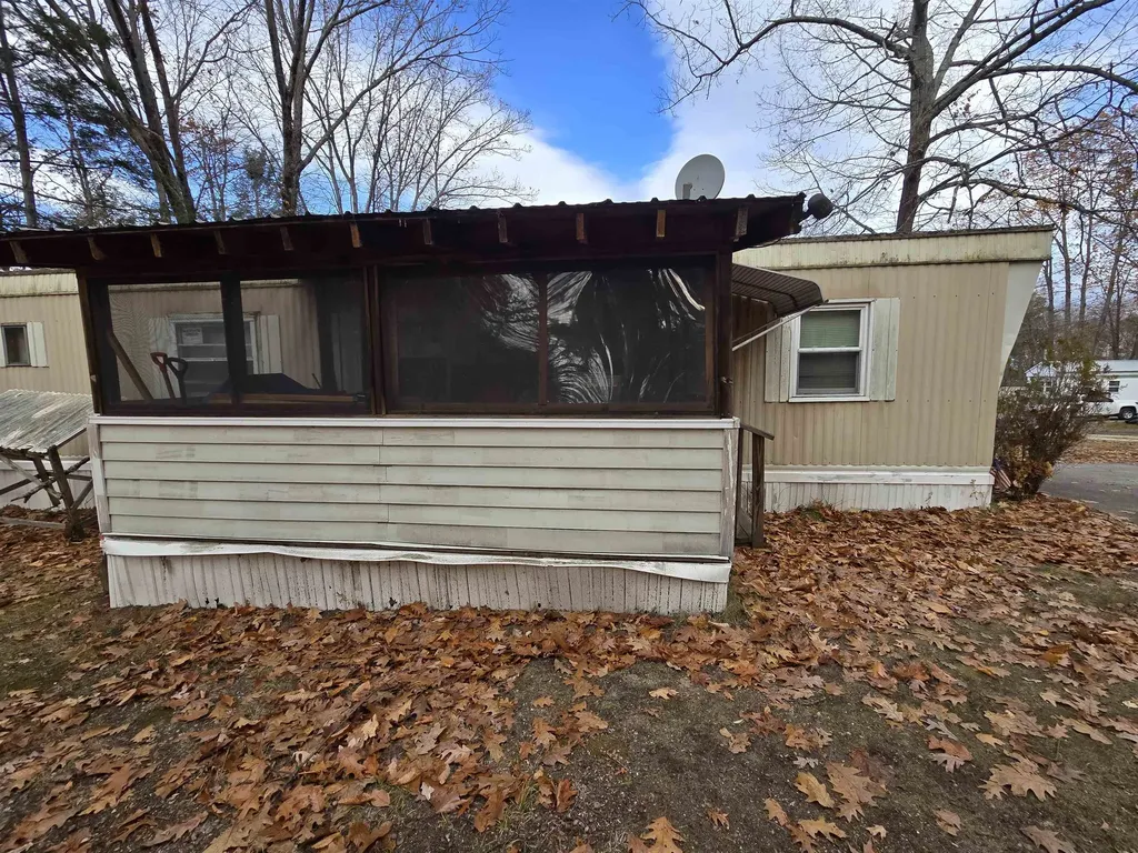 23 Liscomb Circle Gilford NH 03249