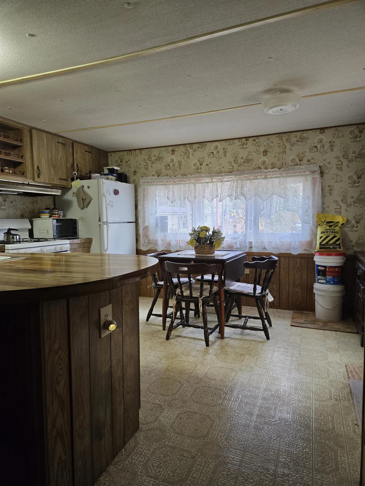 23 Liscomb Circle Gilford NH 03249