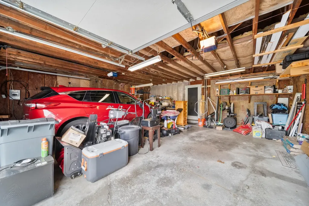 14 Silver Doe Lane Merrimack NH 03054