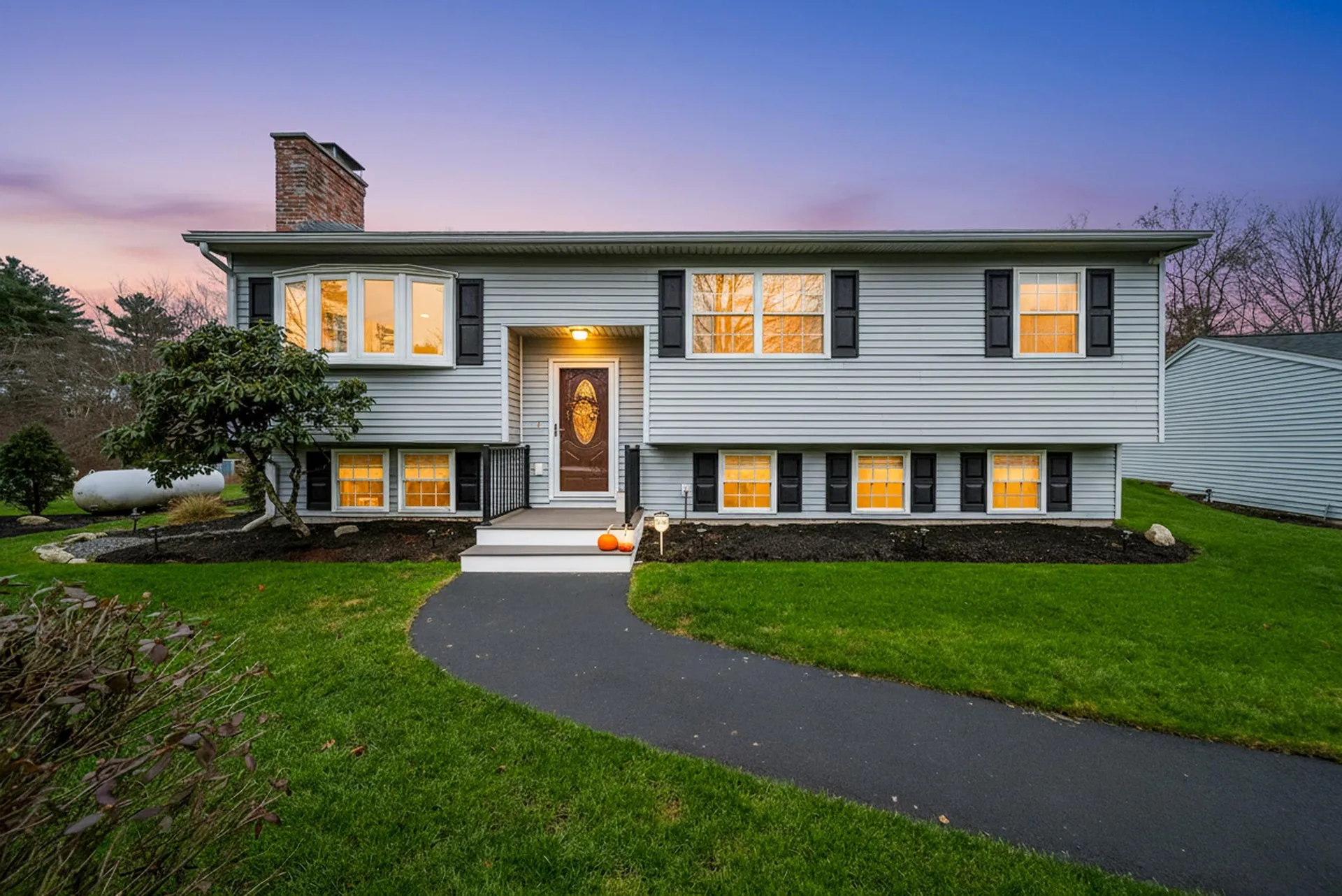 14 Silver Doe Lane Merrimack NH 03054