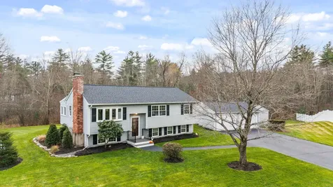 14 Silver Doe Lane Merrimack NH 03054