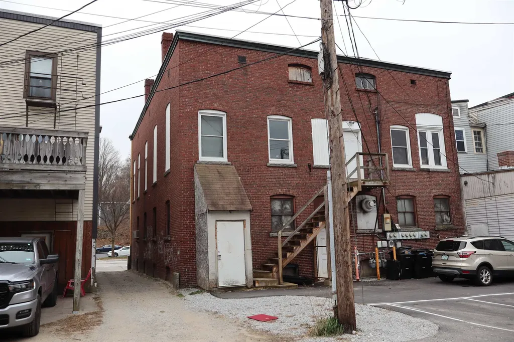 416 Central Street Franklin NH 03235