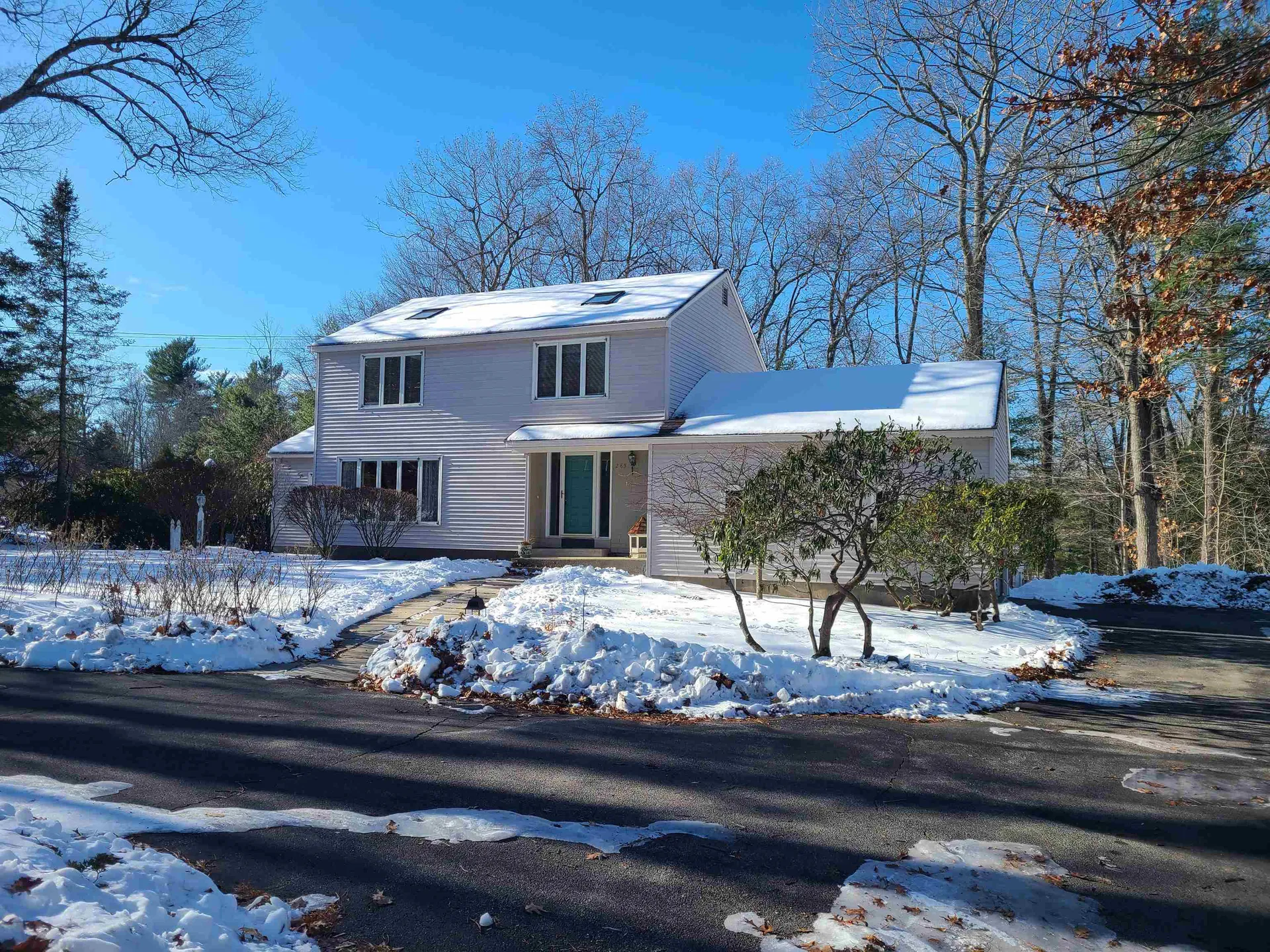 285 East Dunstable Road Nashua NH 03062
