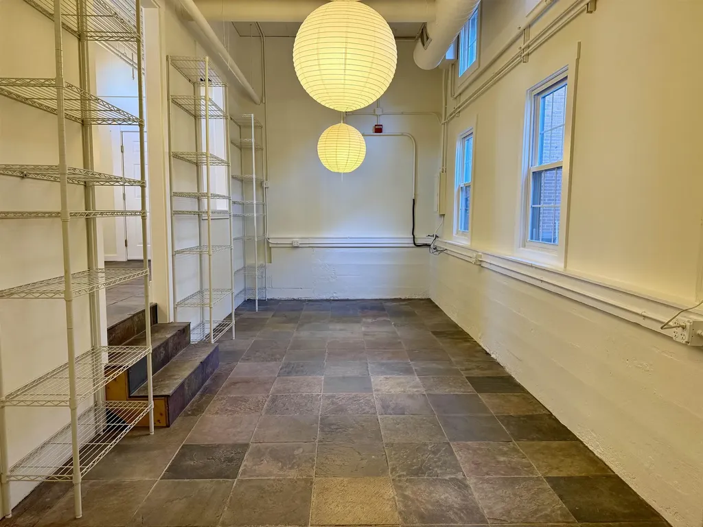 871 Islington Street Portsmouth NH 03801