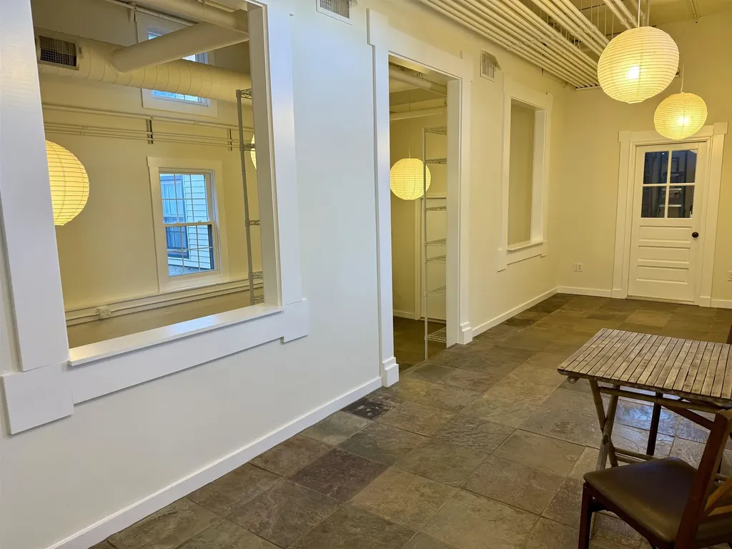 871 Islington Street Portsmouth NH 03801