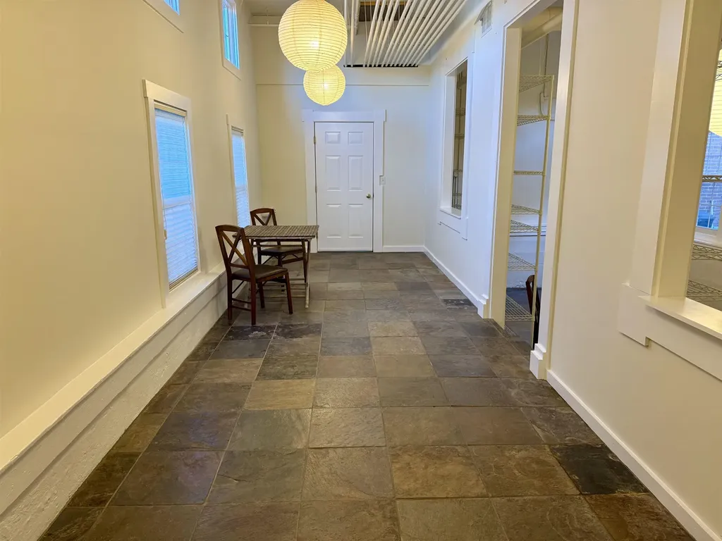 871 Islington Street Portsmouth NH 03801