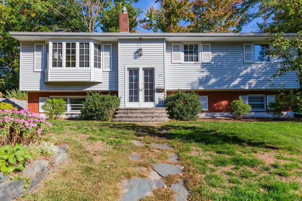 20 Andrews Avenue South Burlington VT 05403