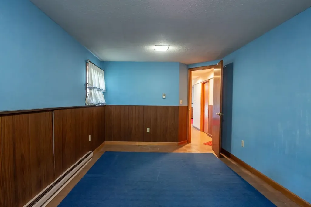 20 Andrews Avenue South Burlington VT 05403