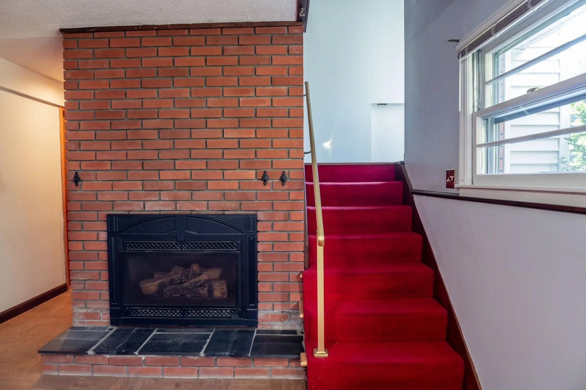 20 Andrews Avenue South Burlington VT 05403