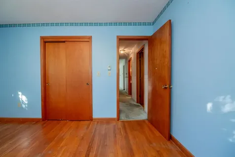 20 Andrews Avenue South Burlington VT 05403