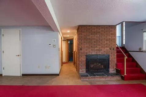 20 Andrews Avenue South Burlington VT 05403