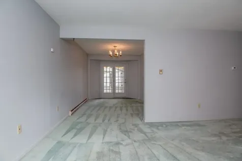 20 Andrews Avenue South Burlington VT 05403