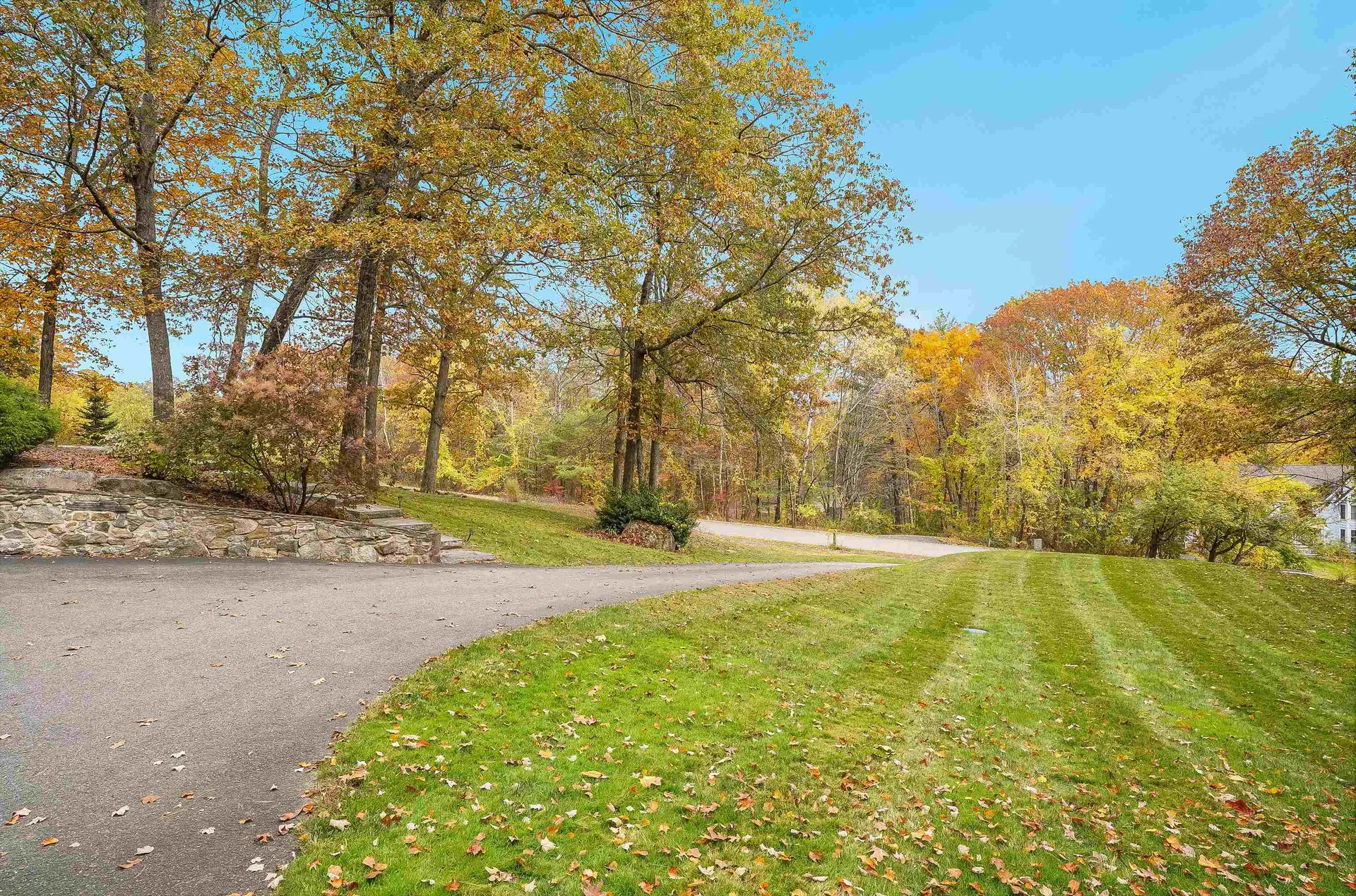 13 Bear Hill Road Windham NH 03087