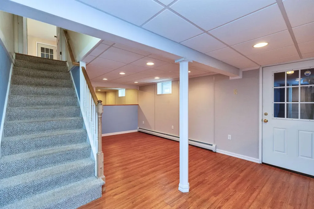 5 Fernwood Drive Merrimack NH 03054