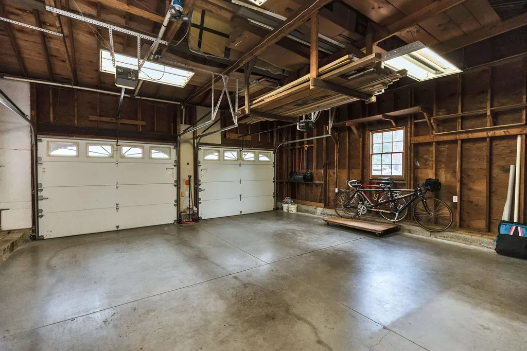 5 Fernwood Drive Merrimack NH 03054