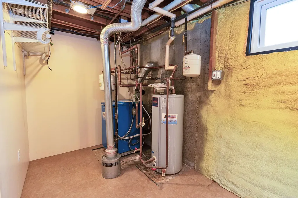 5 Fernwood Drive Merrimack NH 03054