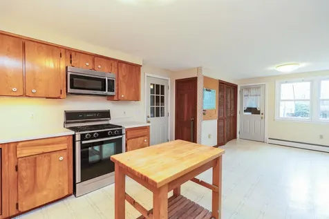 5 Fernwood Drive Merrimack NH 03054