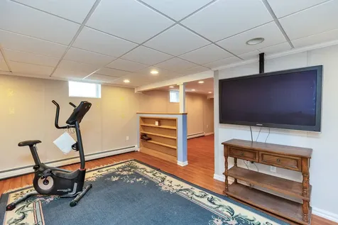 5 Fernwood Drive Merrimack NH 03054