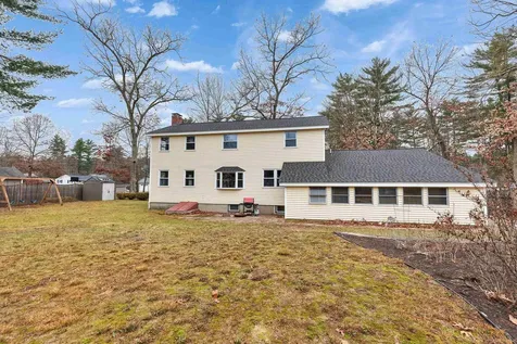 5 Fernwood Drive Merrimack NH 03054