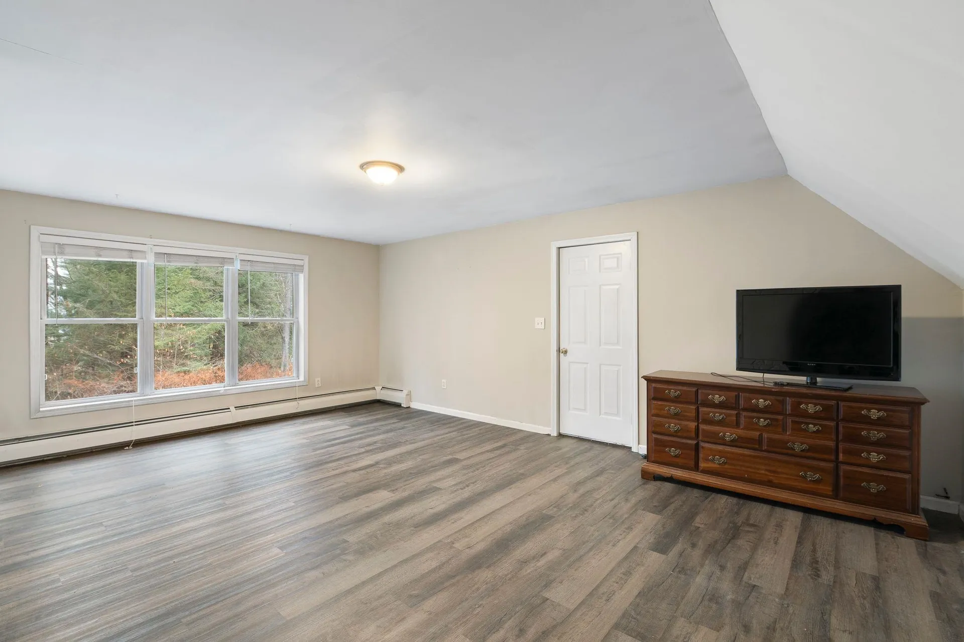 115 Country Hill Brattleboro VT 05301