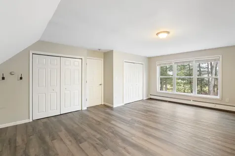 115 Country Hill Brattleboro VT 05301