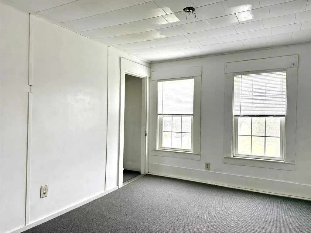 56 Jefferson Road Whitefield NH 03598