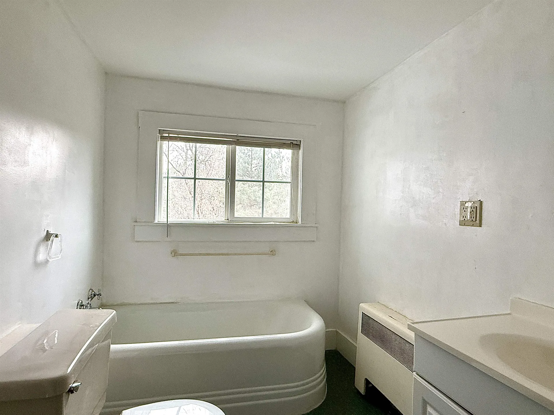 56 Jefferson Road Whitefield NH 03598