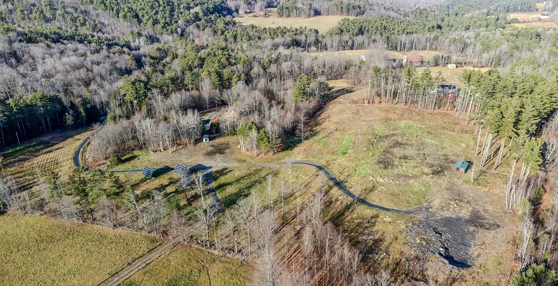 8 Grout Road Hartland VT 05048