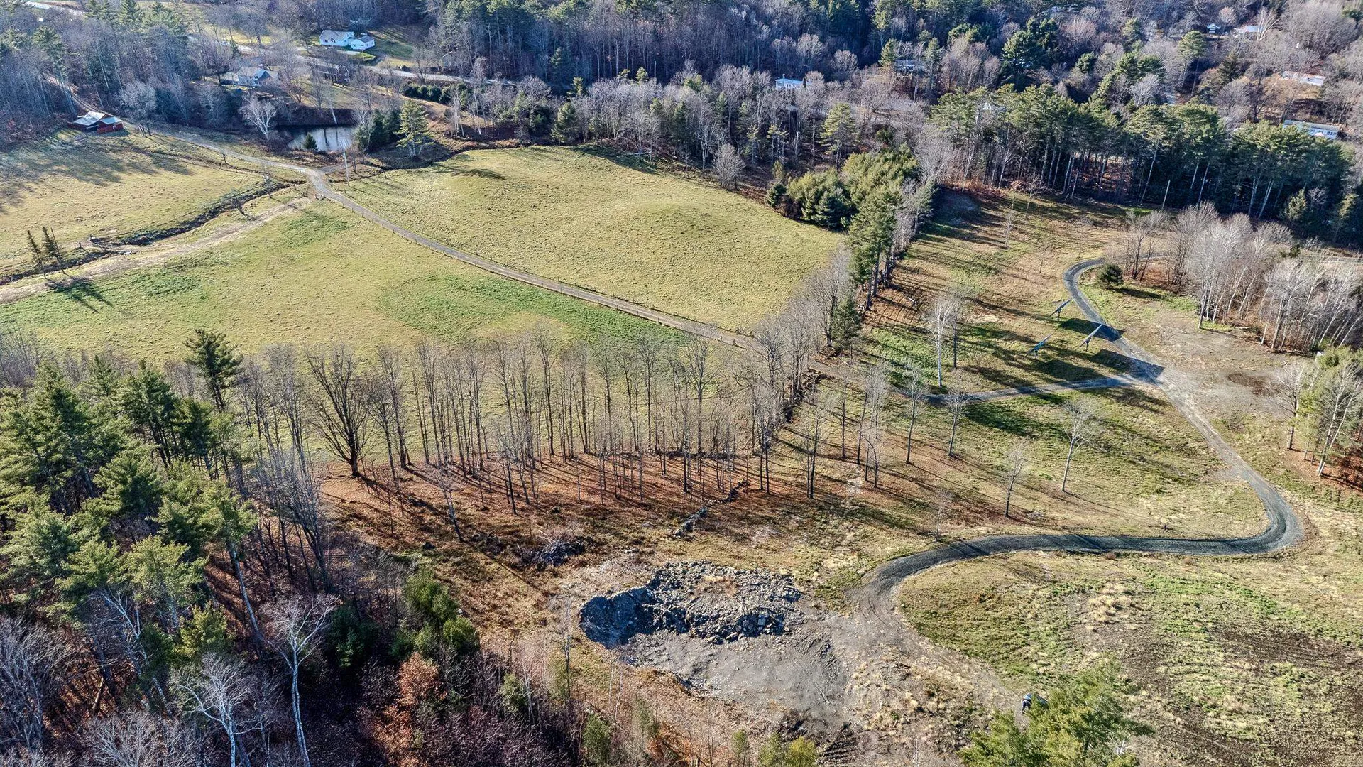 8 Grout Road Hartland VT 05048