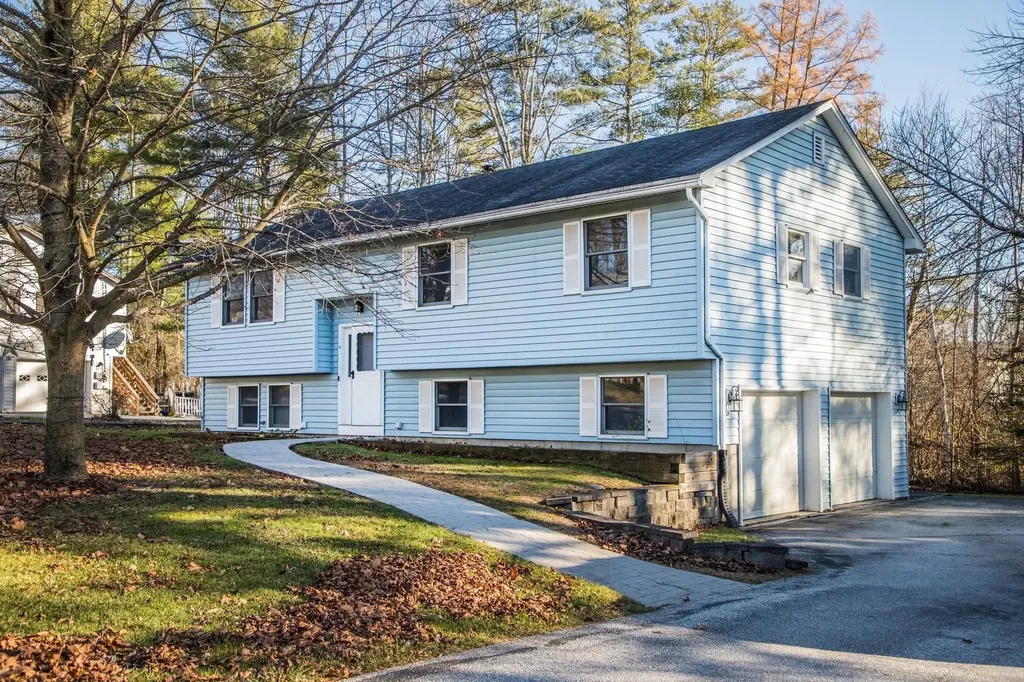 14 Haywood Avenue Rutland City VT 05701-4831