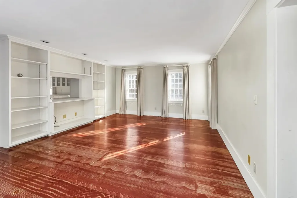 580 Pine Hill Road Wolfeboro NH 03894