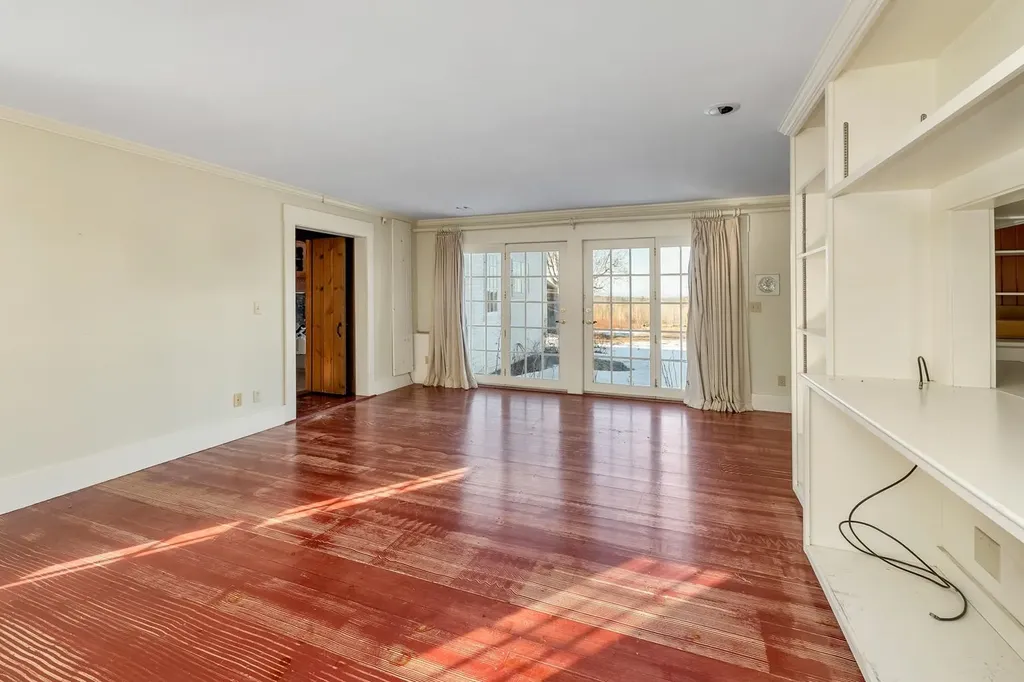 580 Pine Hill Road Wolfeboro NH 03894