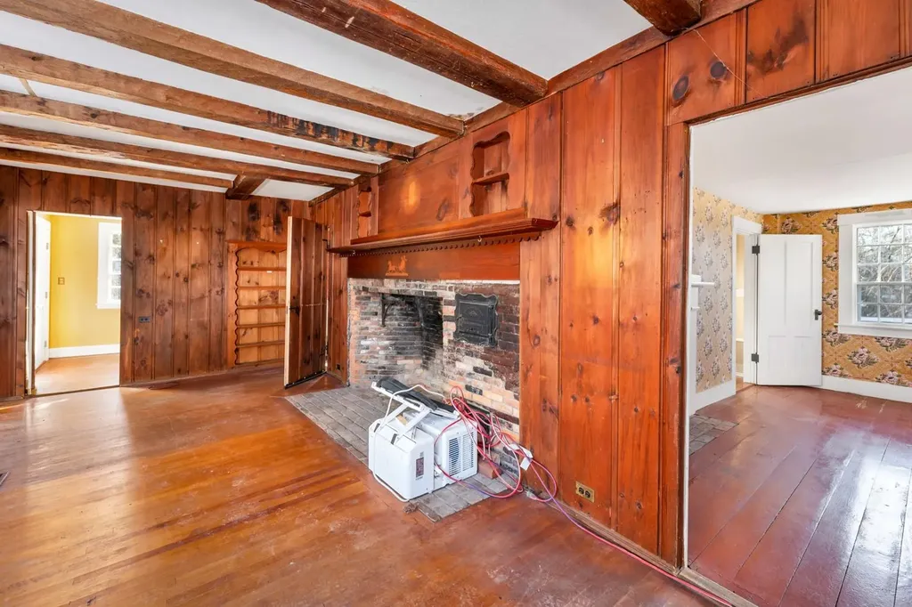 580 Pine Hill Road Wolfeboro NH 03894