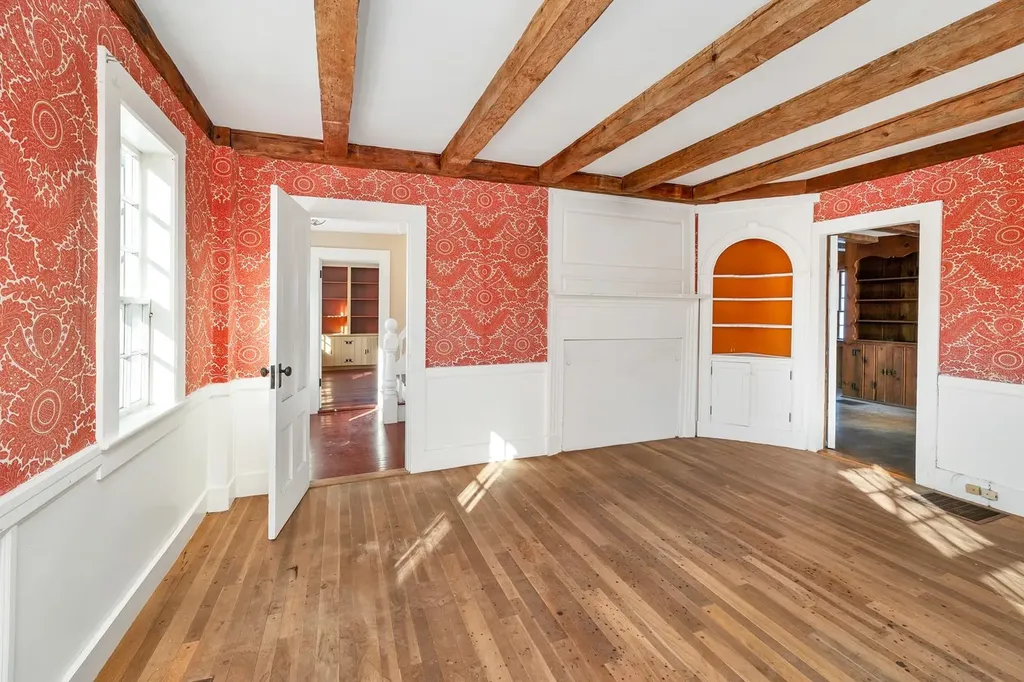 580 Pine Hill Road Wolfeboro NH 03894