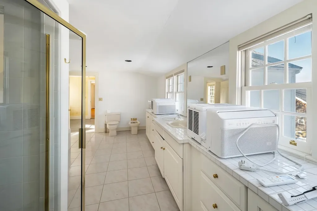 580 Pine Hill Road Wolfeboro NH 03894