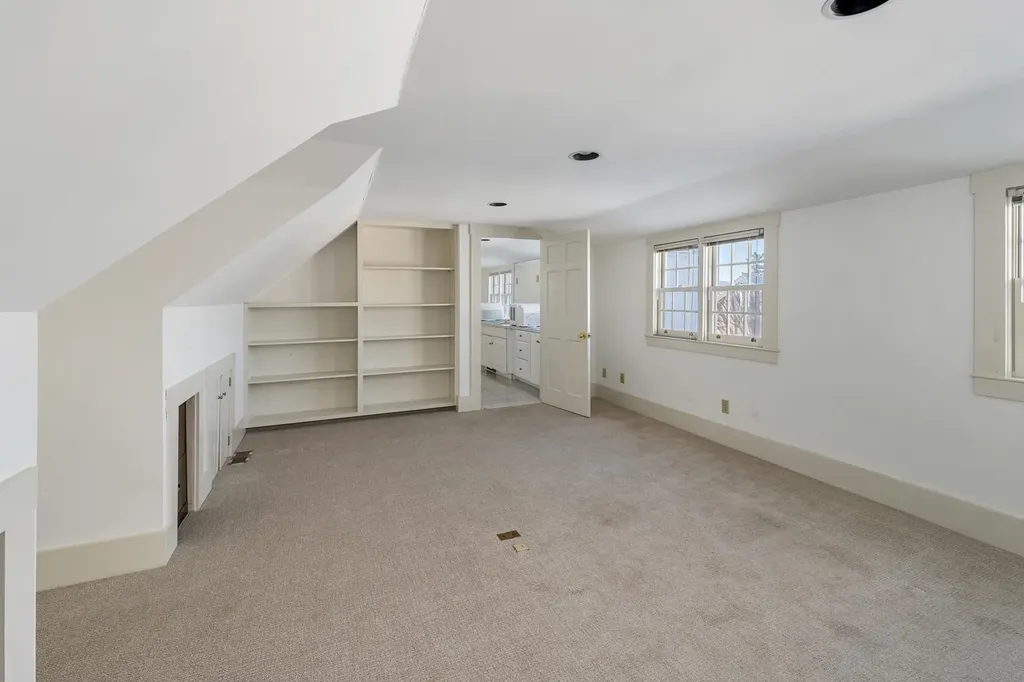 580 Pine Hill Road Wolfeboro NH 03894
