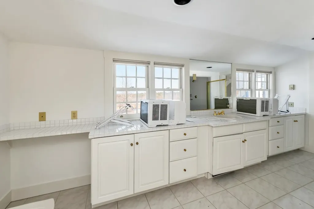 580 Pine Hill Road Wolfeboro NH 03894