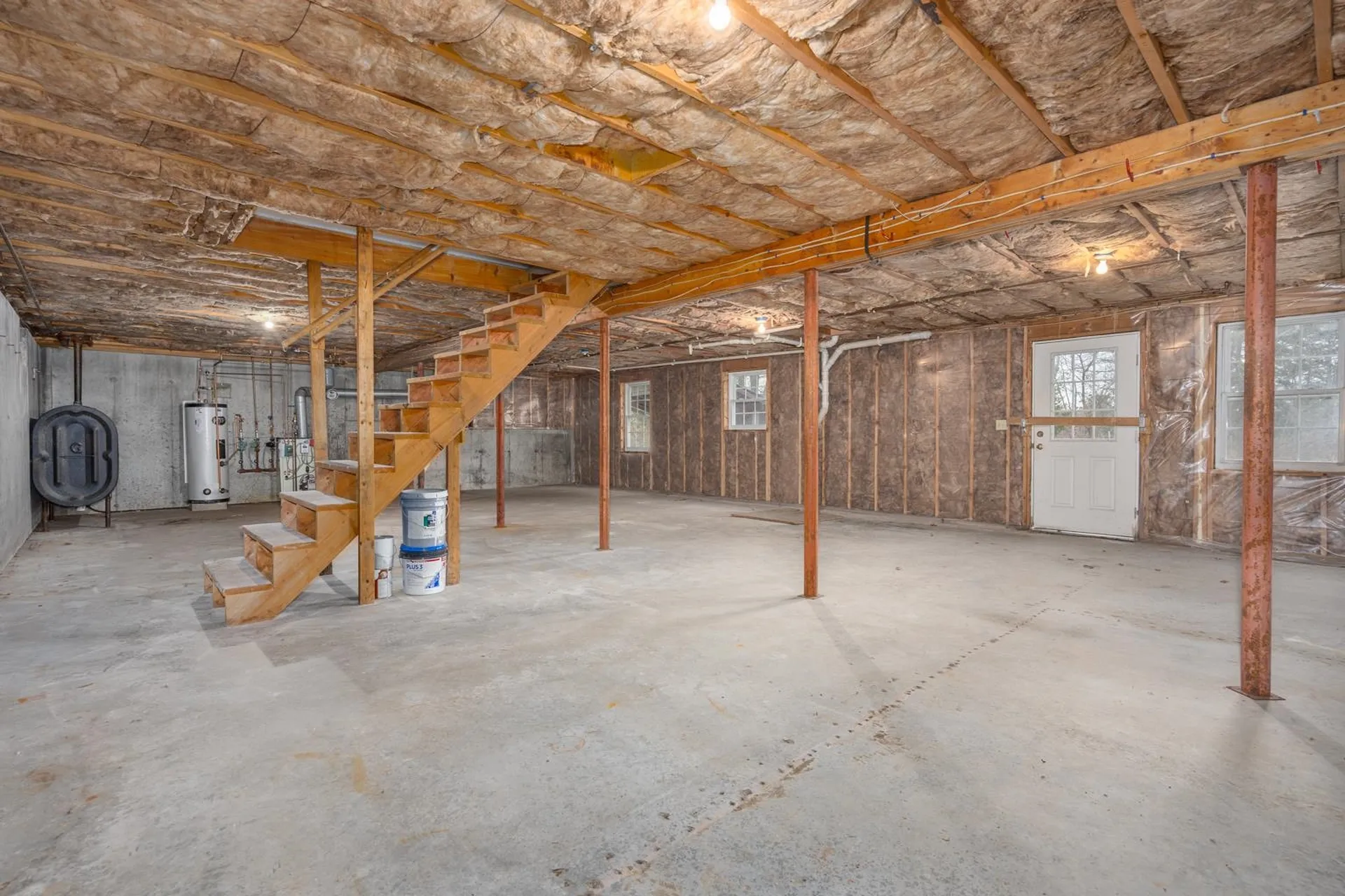 141 Raymond Road Deerfield NH 03037