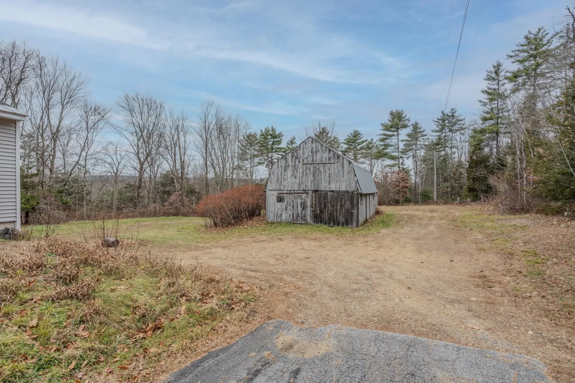 141 Raymond Road Deerfield NH 03037