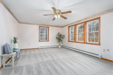 141 Raymond Road Deerfield NH 03037