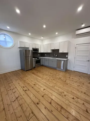 4 Elliot Street Brattleboro VT 05301